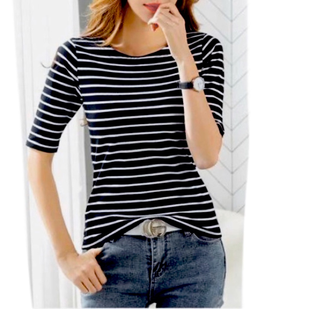 Green Envelope Women’s Black & White Striped Top
